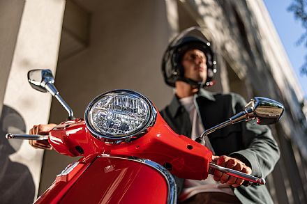 Vespa, Aprilia und Piaggio Roller bei Stahlmoto St. Gallen