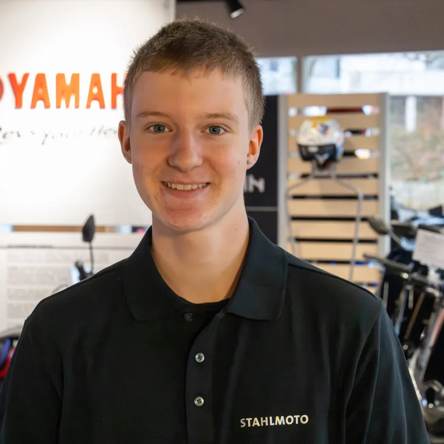 Maximilian Zischeck – Motorrad Mechaniker Lehrling bei Stahlmoto St. Gallen