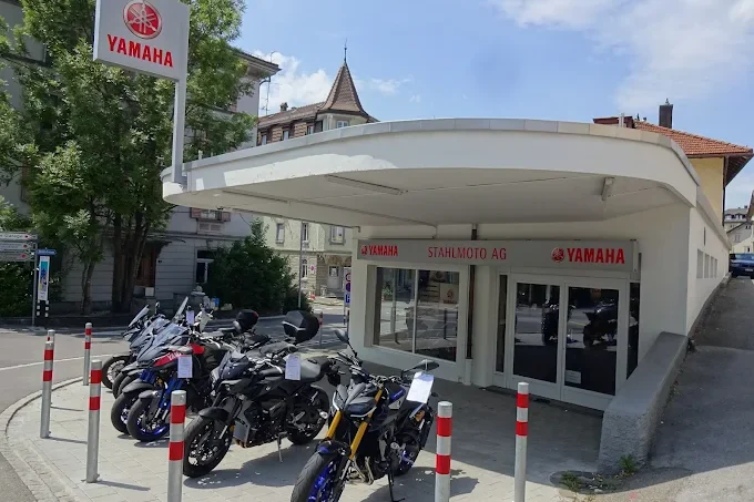Stahlmoto AG an der Stahlstrasse in St. Gallen von aussen Stahlmoto AG an der Stahlstrasse in St. Gallen von aussen