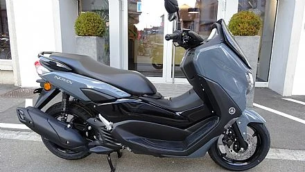 Yamaha N-Max 125 Mietfahrzeug bei Stahlmoto St. Gallen